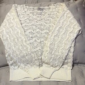 Cream Textured V-Neck Sweater xl